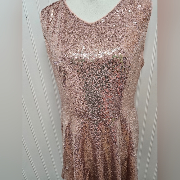 Dressever Sequin Sleeveless Pink Dress L - Picture 2 of 4